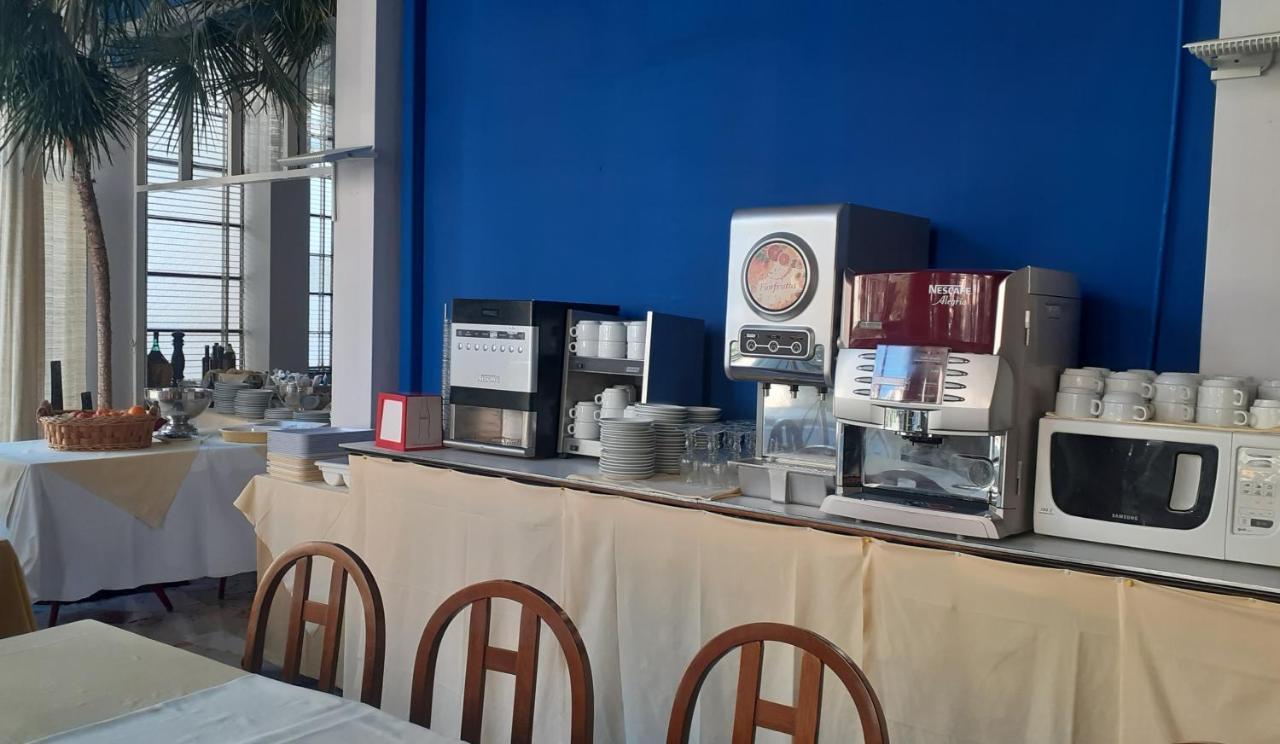 Hotel Colibri Finale Ligure Ngoại thất bức ảnh